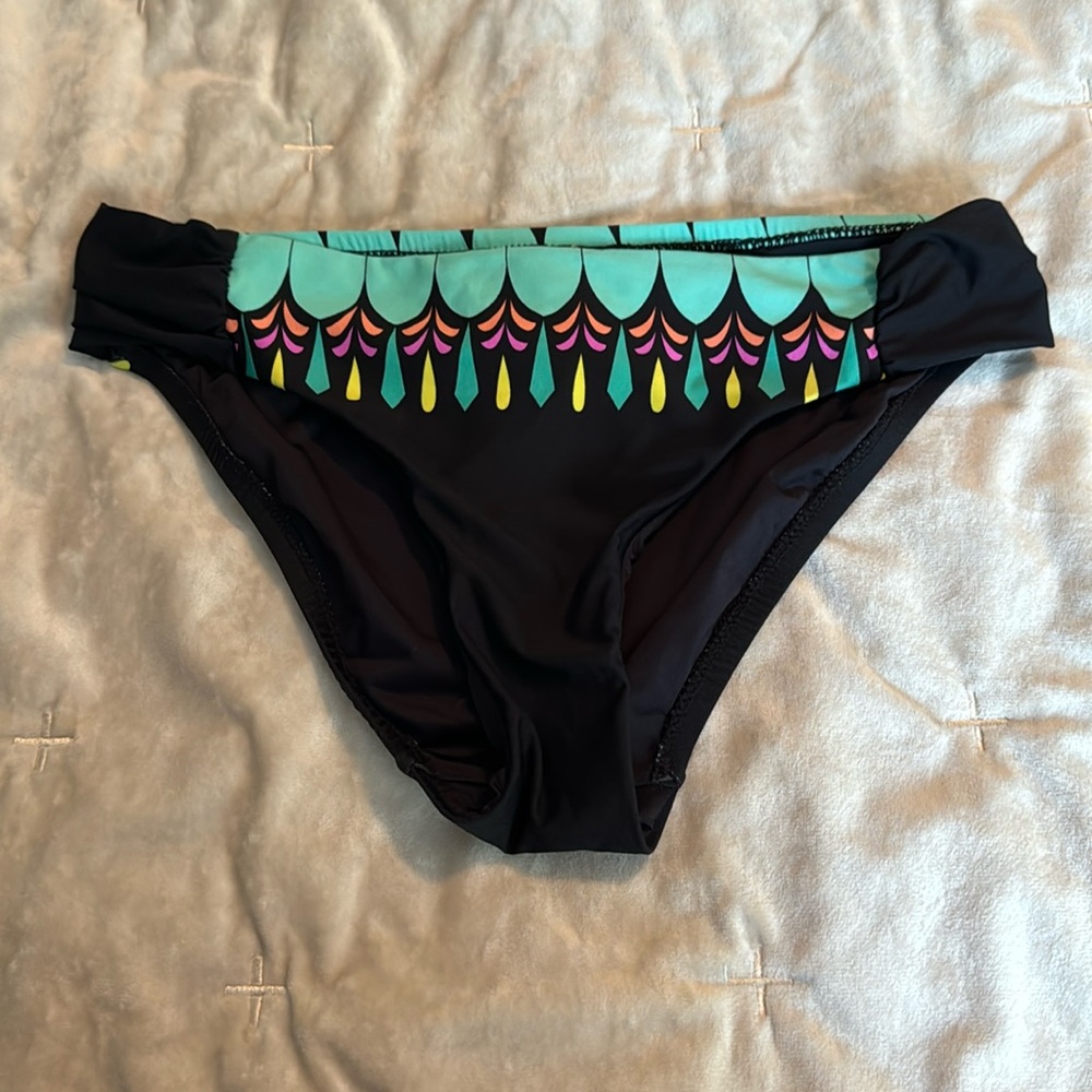 Trina Turk Swim bottom size 6